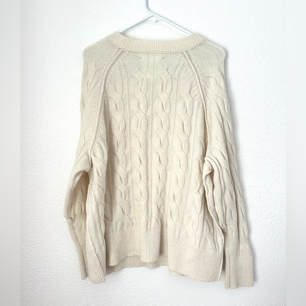Aerie Sweater Women’s M Cream Oversized Cable Knit Crewneck Pullover - Picture 3 of 8
